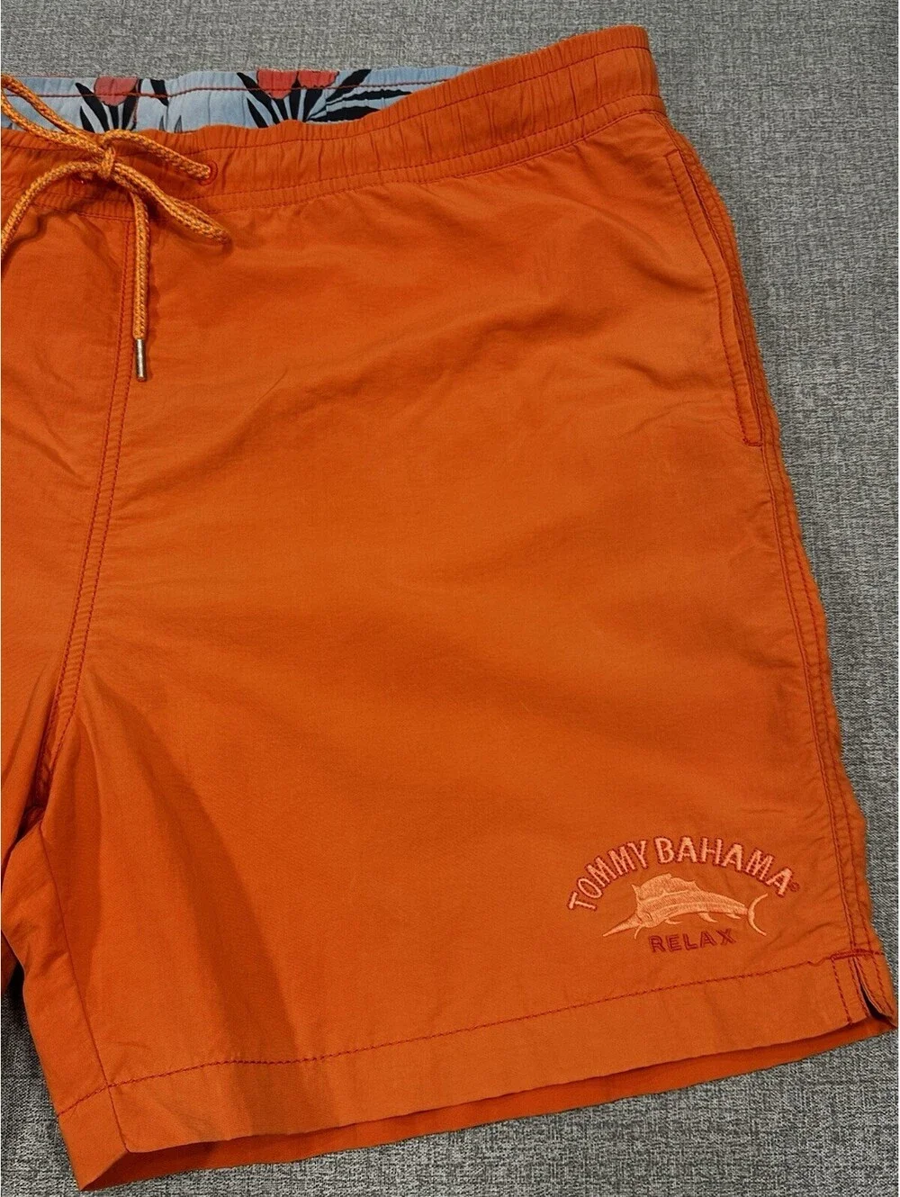 Tommy Bahama Relax Shorts Men’s Swim Shorts Cargo Orange Board  Mesh Lined